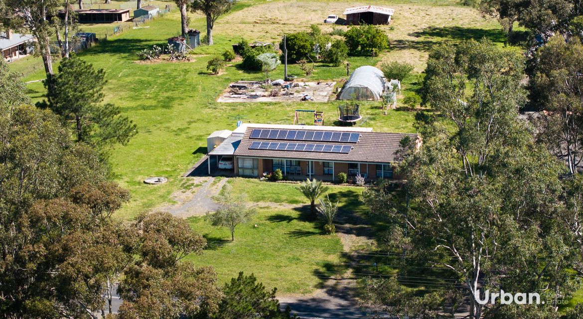 Catherine Field 55 Deepfields Road
