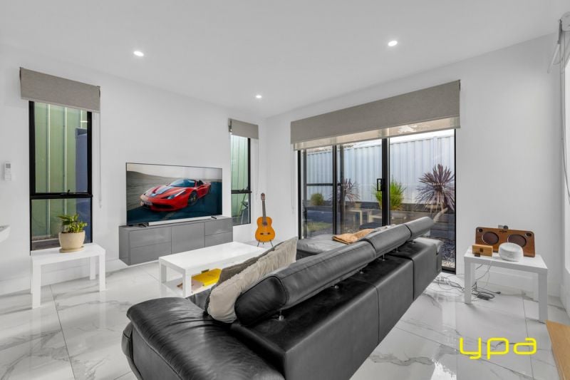 2/76 Marklin Street Cranbourne VIC, Cranbourne - Thumbnail 5