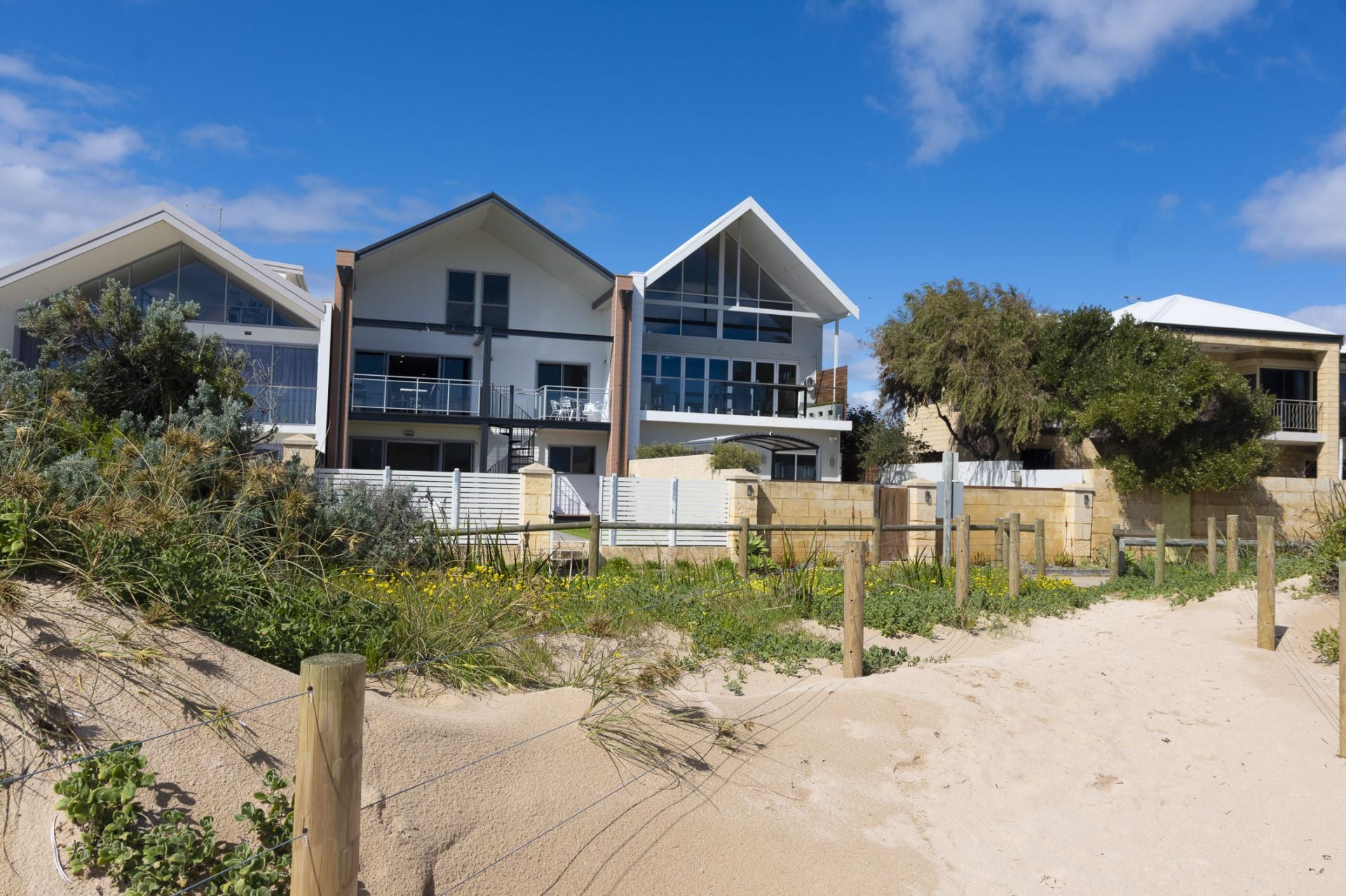 2/68 Hickman Road Silver Sands WA, Silver Sands - Thumbnail 2