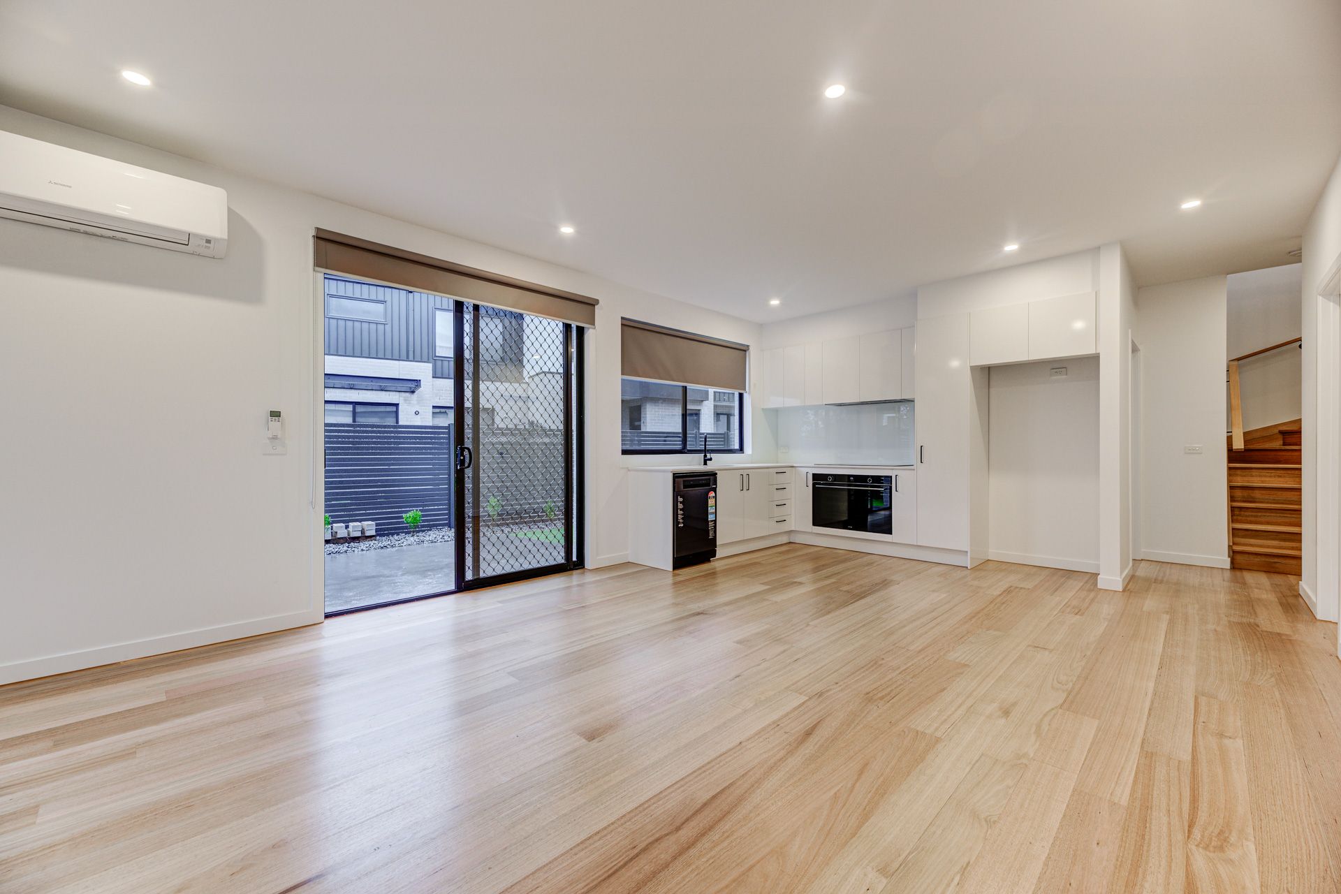 Modern Three Bedroom Townhouse!