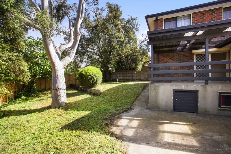 11 Henry Court, Epping