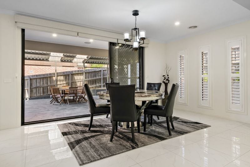 35 Elysee Avenue, South Morang