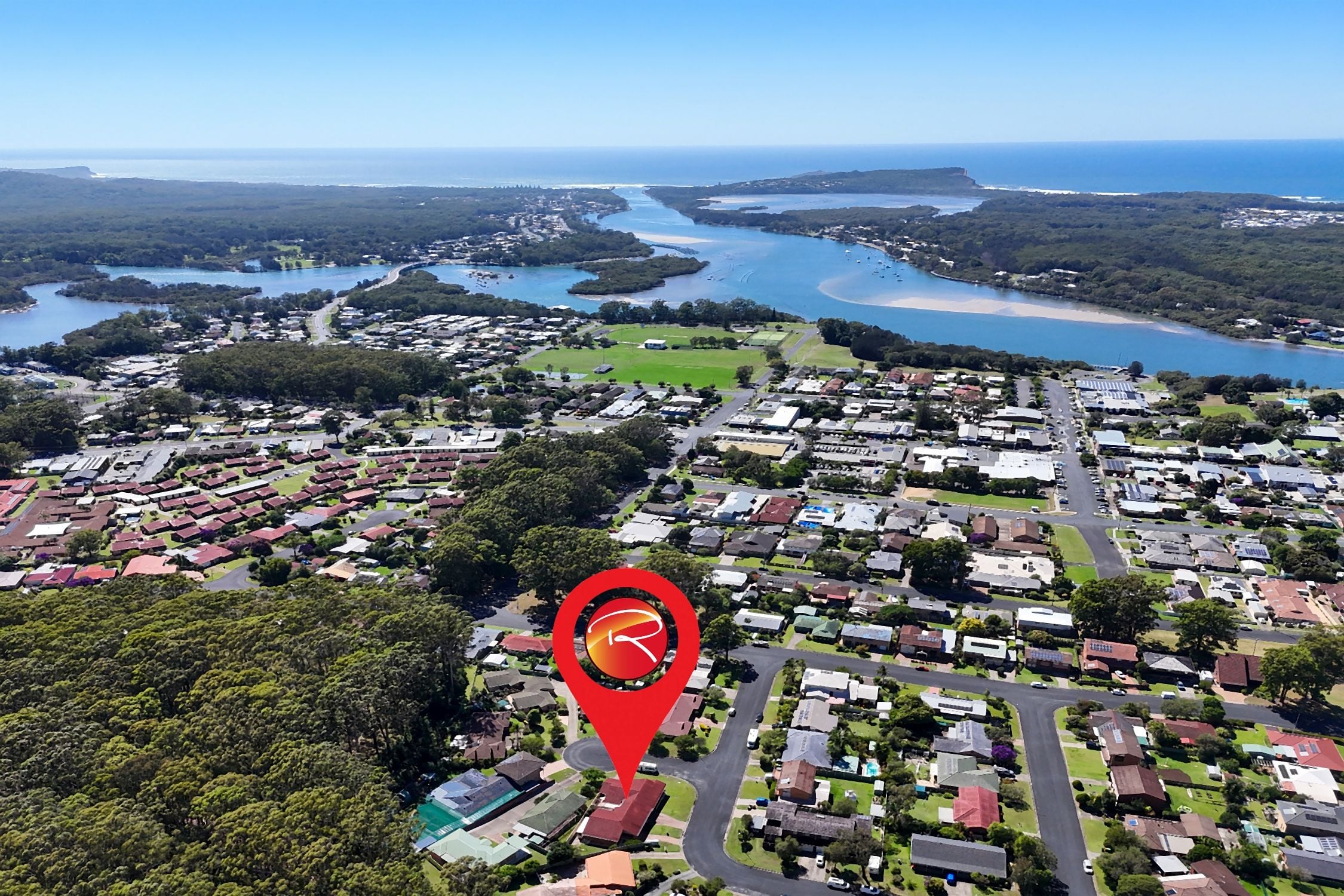 2/30 Blackbutt Crescent, LAURIETON NSW 2443