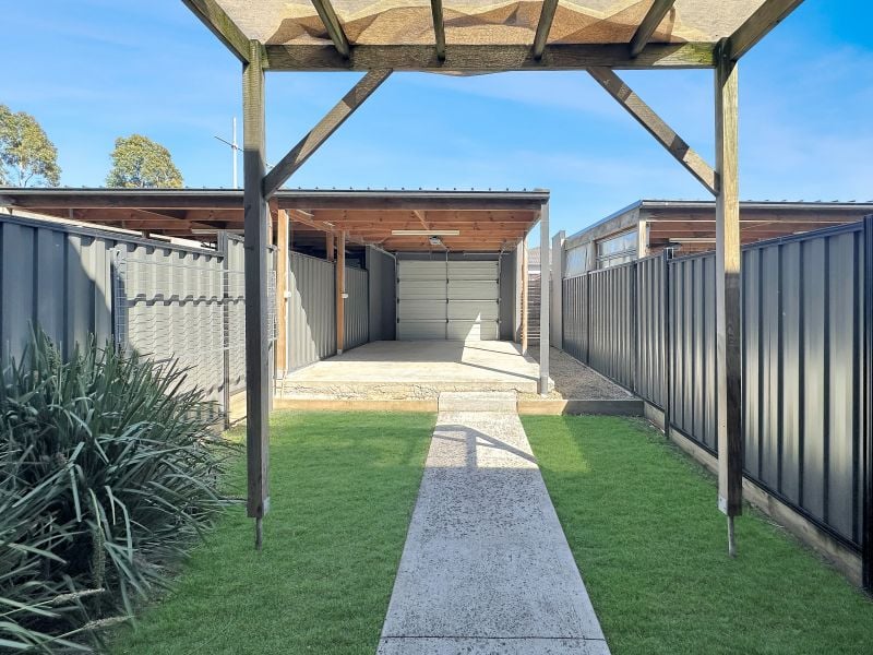 4 Banrock Place, Wollert