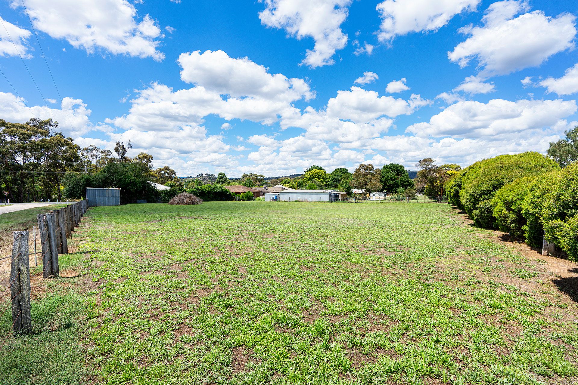 11 Dann Street, Campbells Creek - Thumbnail 4