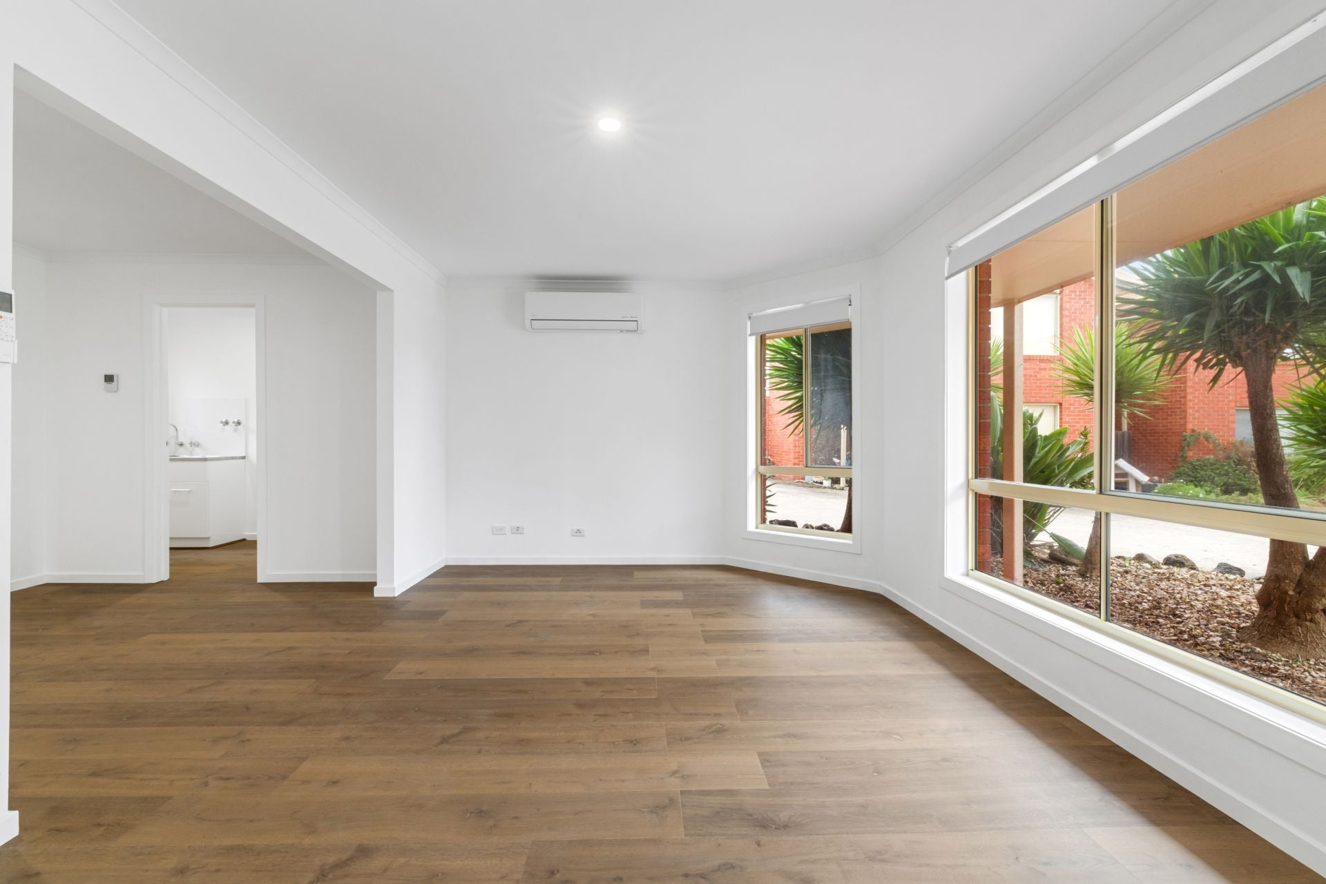 21 Pace Circuit, South Morang, South Morang - Thumbnail 4