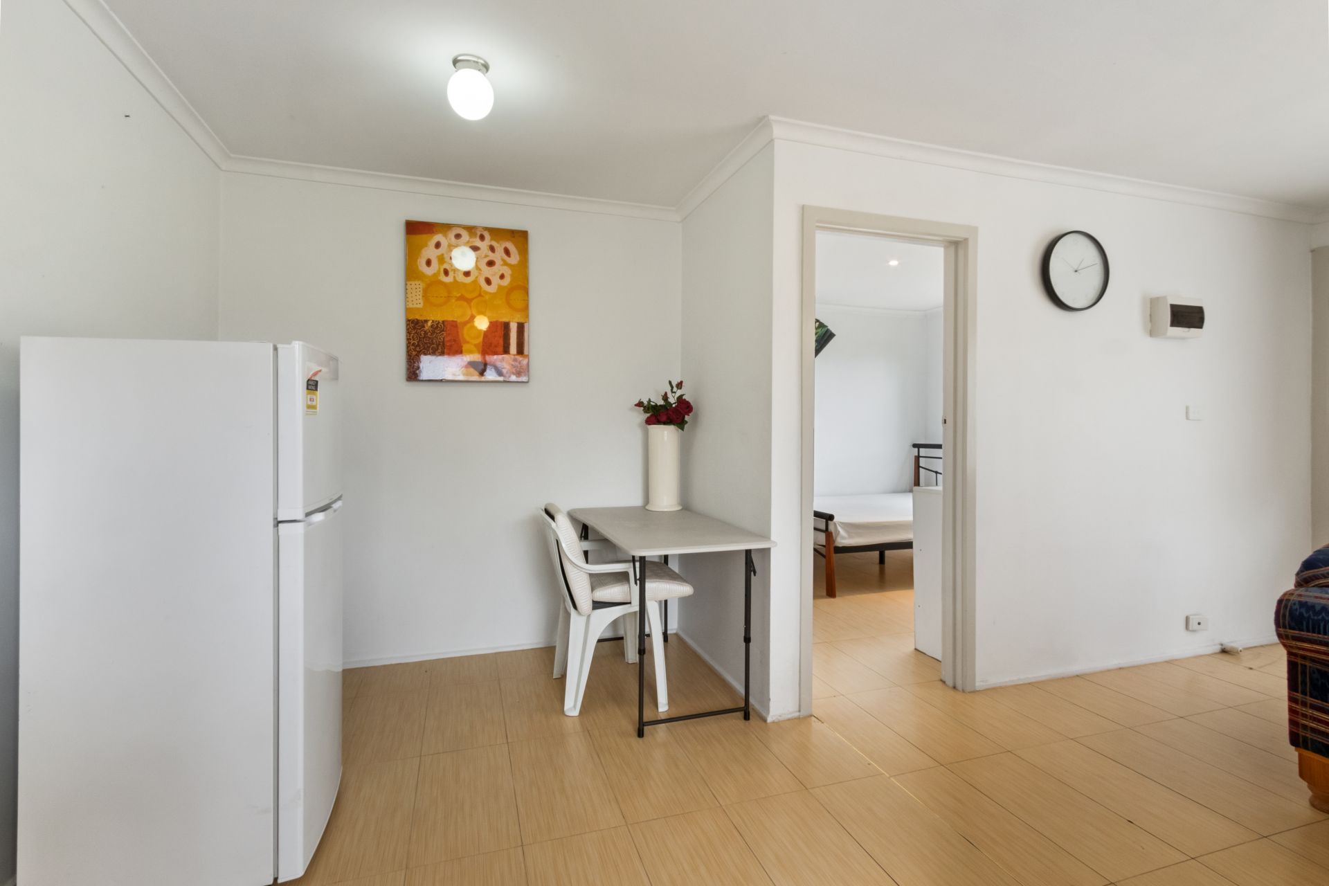 CONVENIENT UNIT LIVING