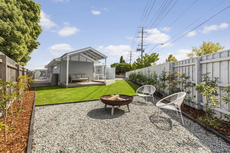 101 Edgars Road, Thomastown