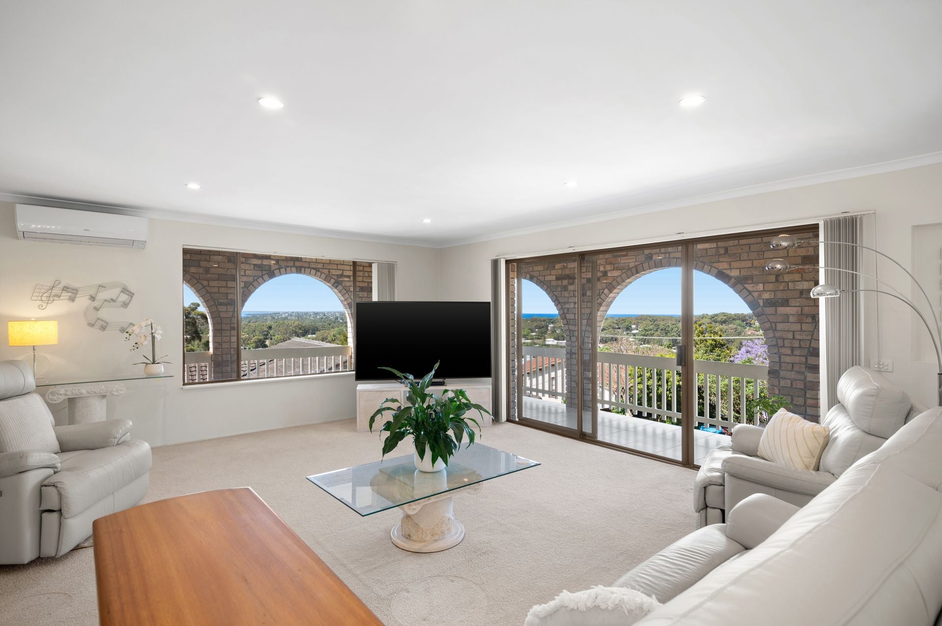 2 Norah Head Close Bateau Bay NSW, Bateau Bay - Thumbnail 4