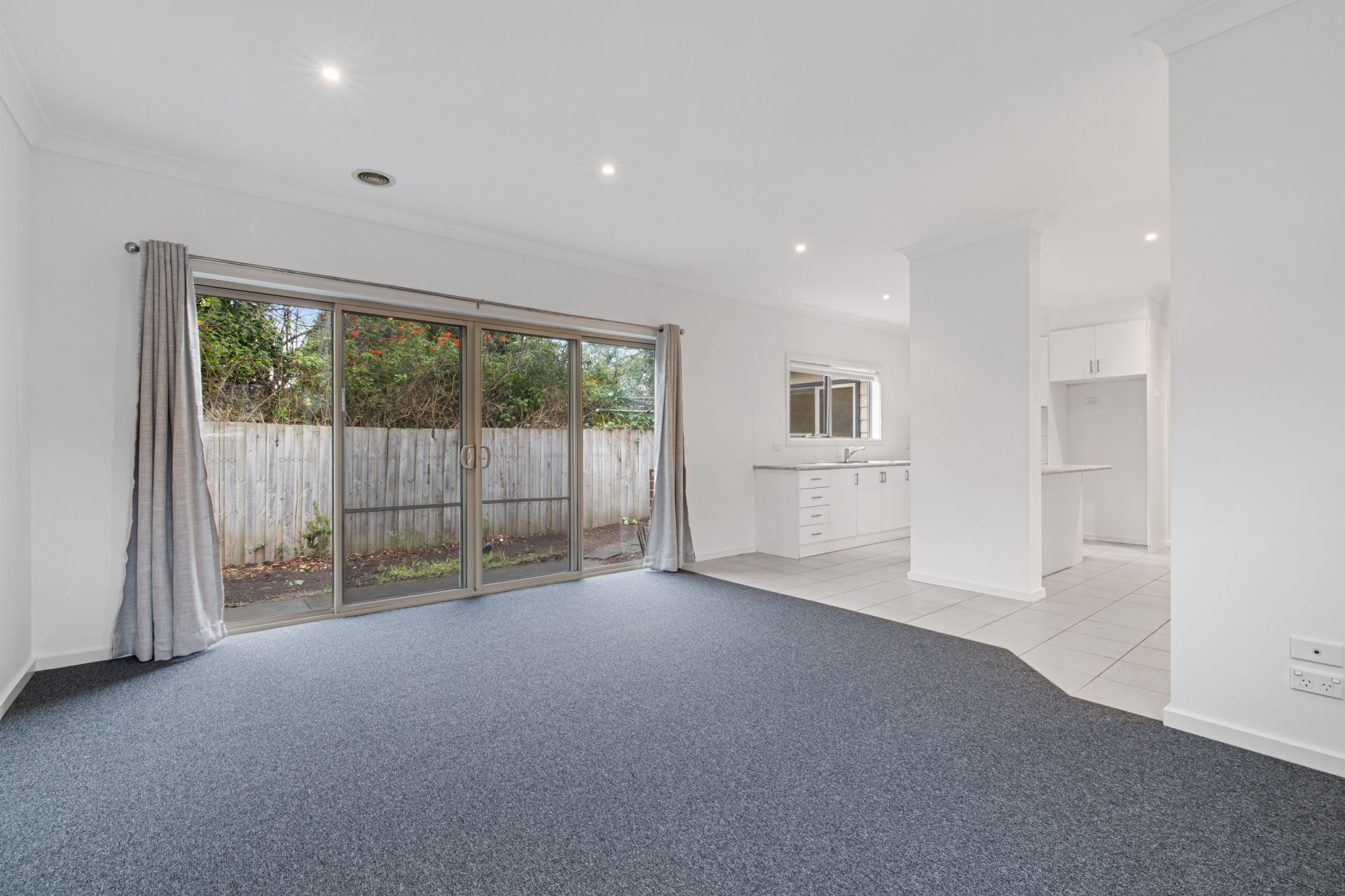 Low-Maintenance Living in Prime Reservoir Location