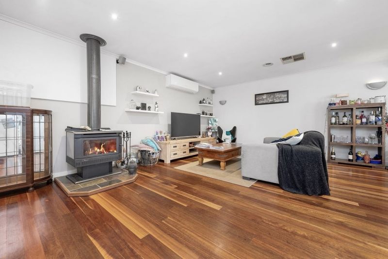 1 Farmhouse Court, Sydenham - Thumbnail 7