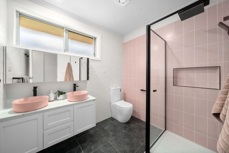 11 Falcon Street, Thomastown