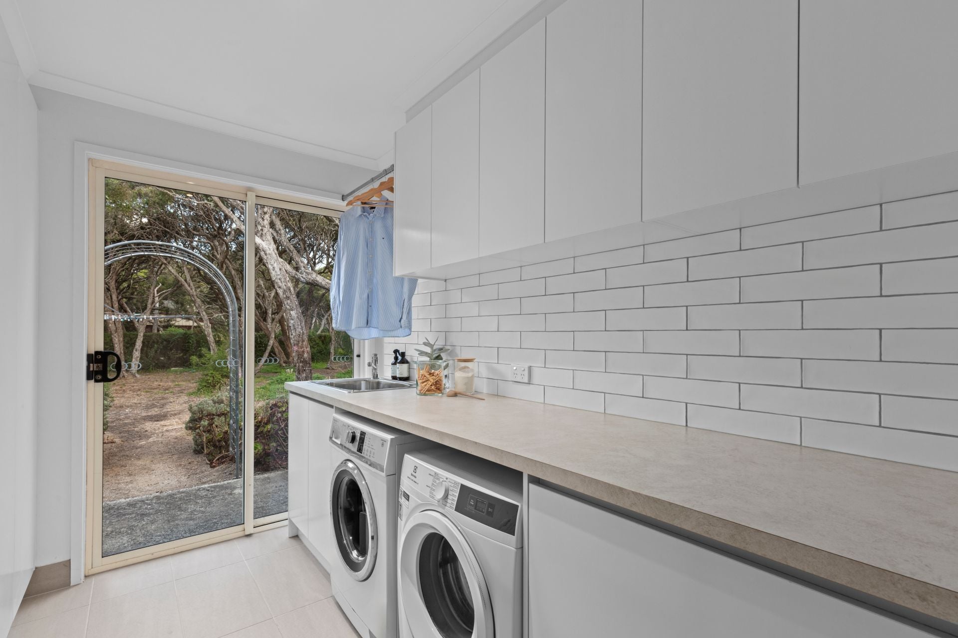 10-11 Warrenbeen Court Barwon Heads VIC, Barwon Heads - Image 1