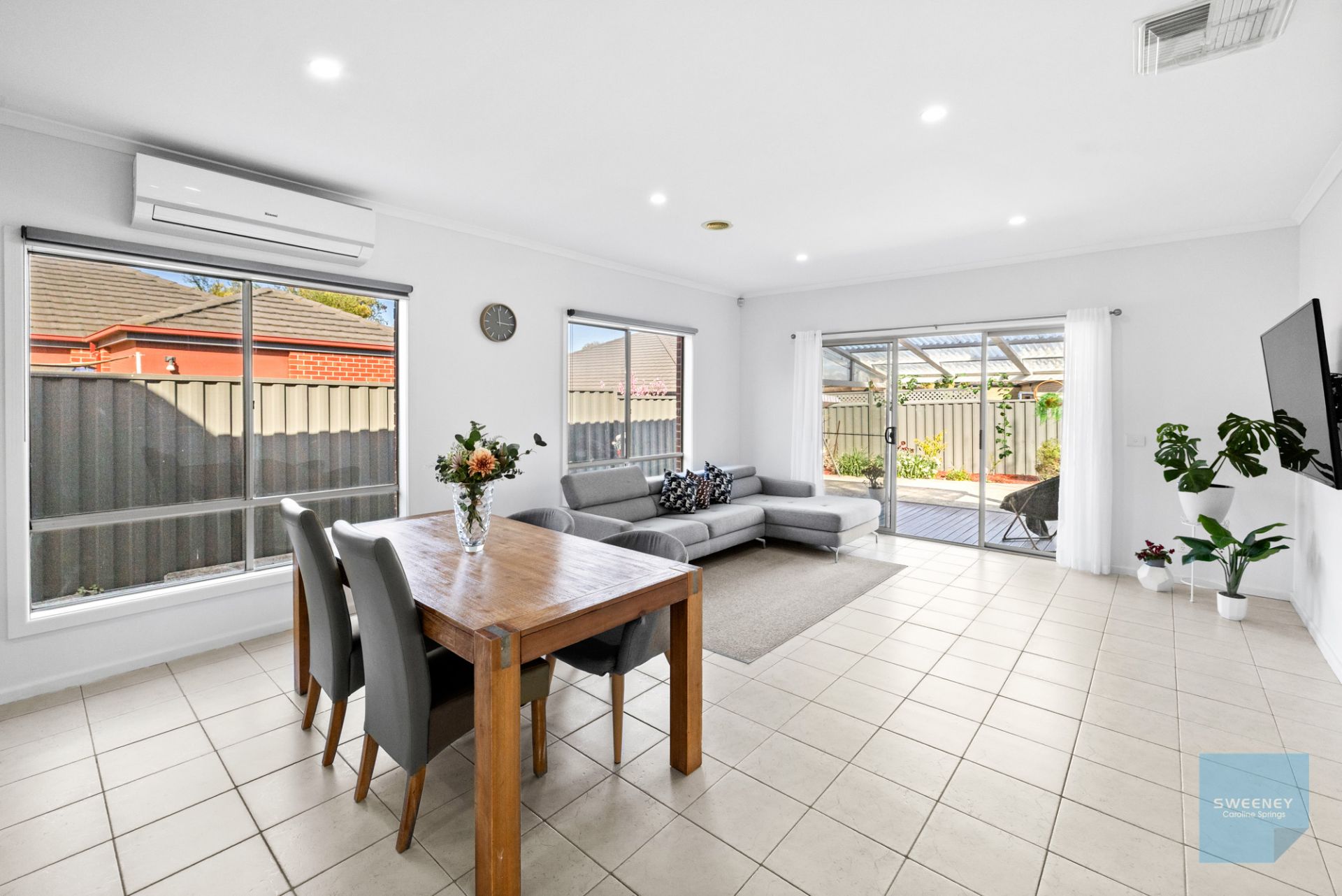 49 Klippel Way, Caroline Springs - Thumbnail 8