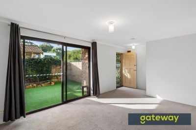 2/11 Brentham Street, Leederville