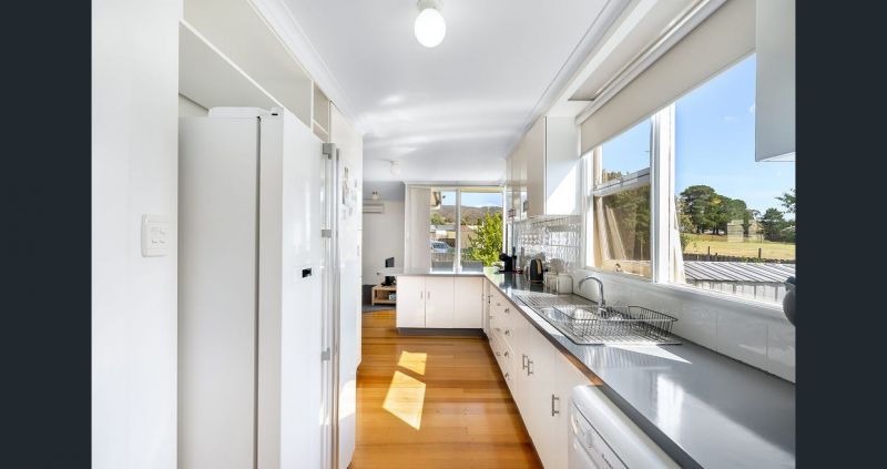 19 Dempster St Claremont, Claremont - Thumbnail 5