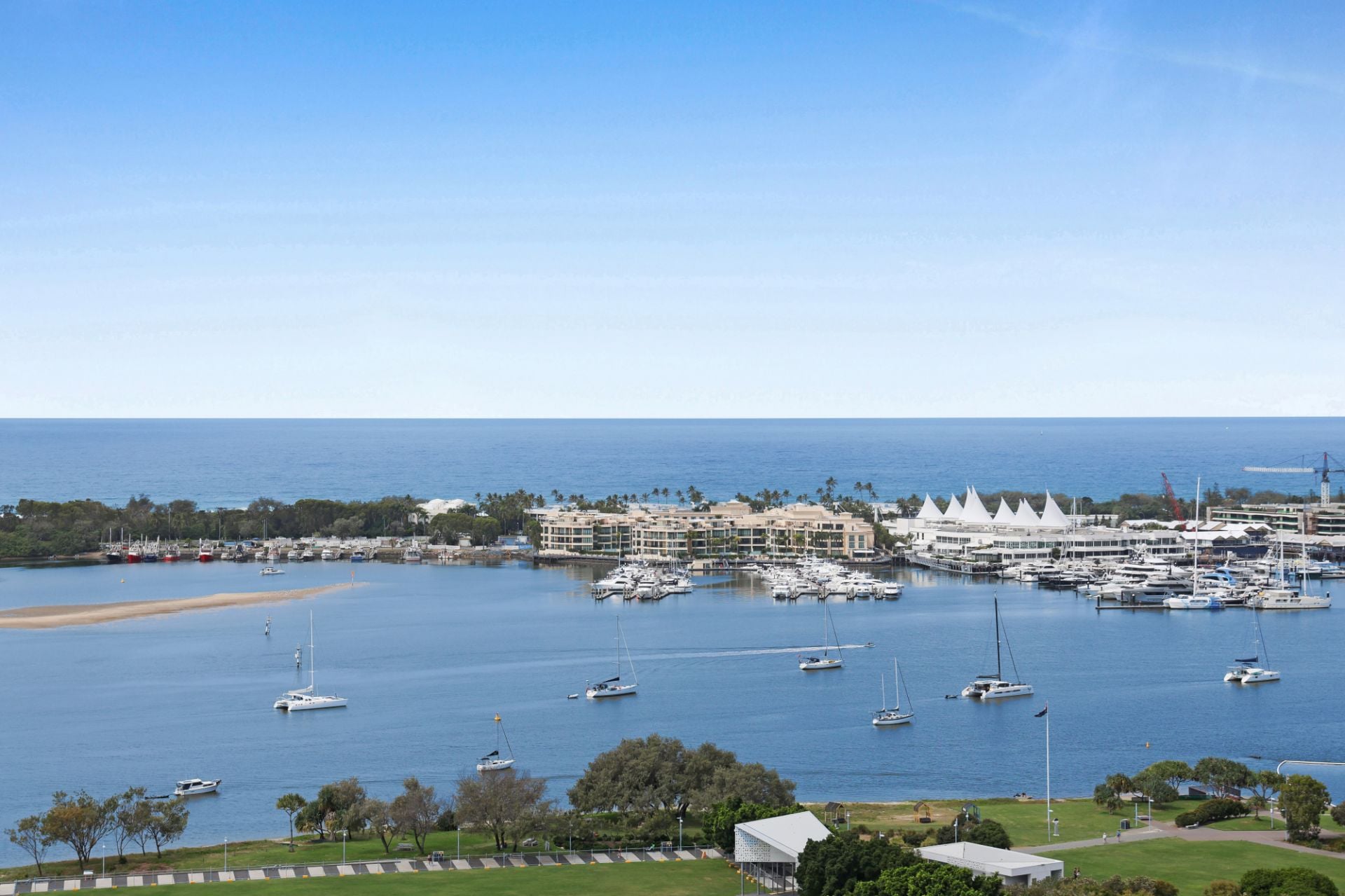 266/105 Scarborough Street, Southport QLD, Southport - Thumbnail 2