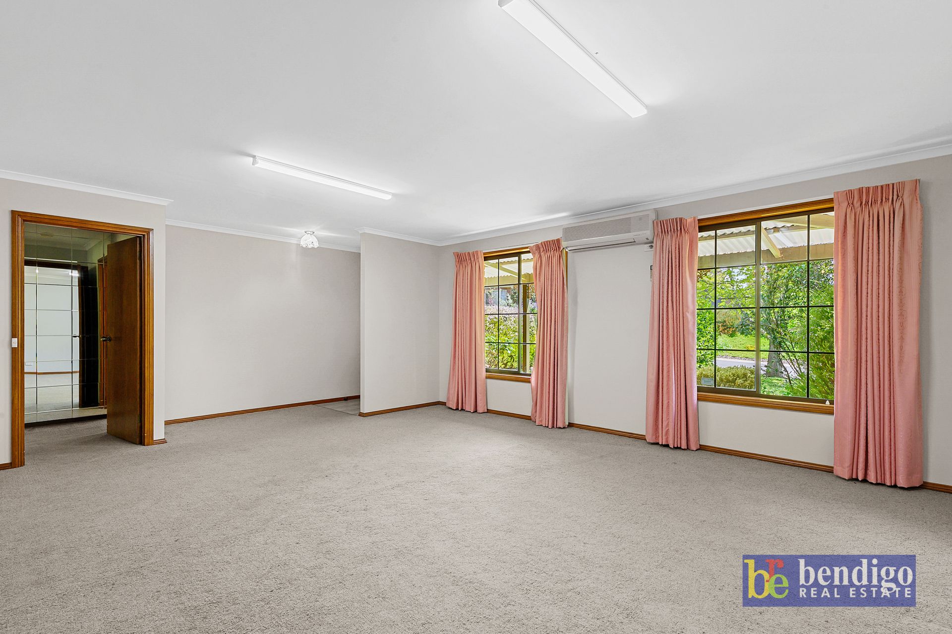 2/1 Stringybark Court Strathdale VIC, Strathdale - Thumbnail 3