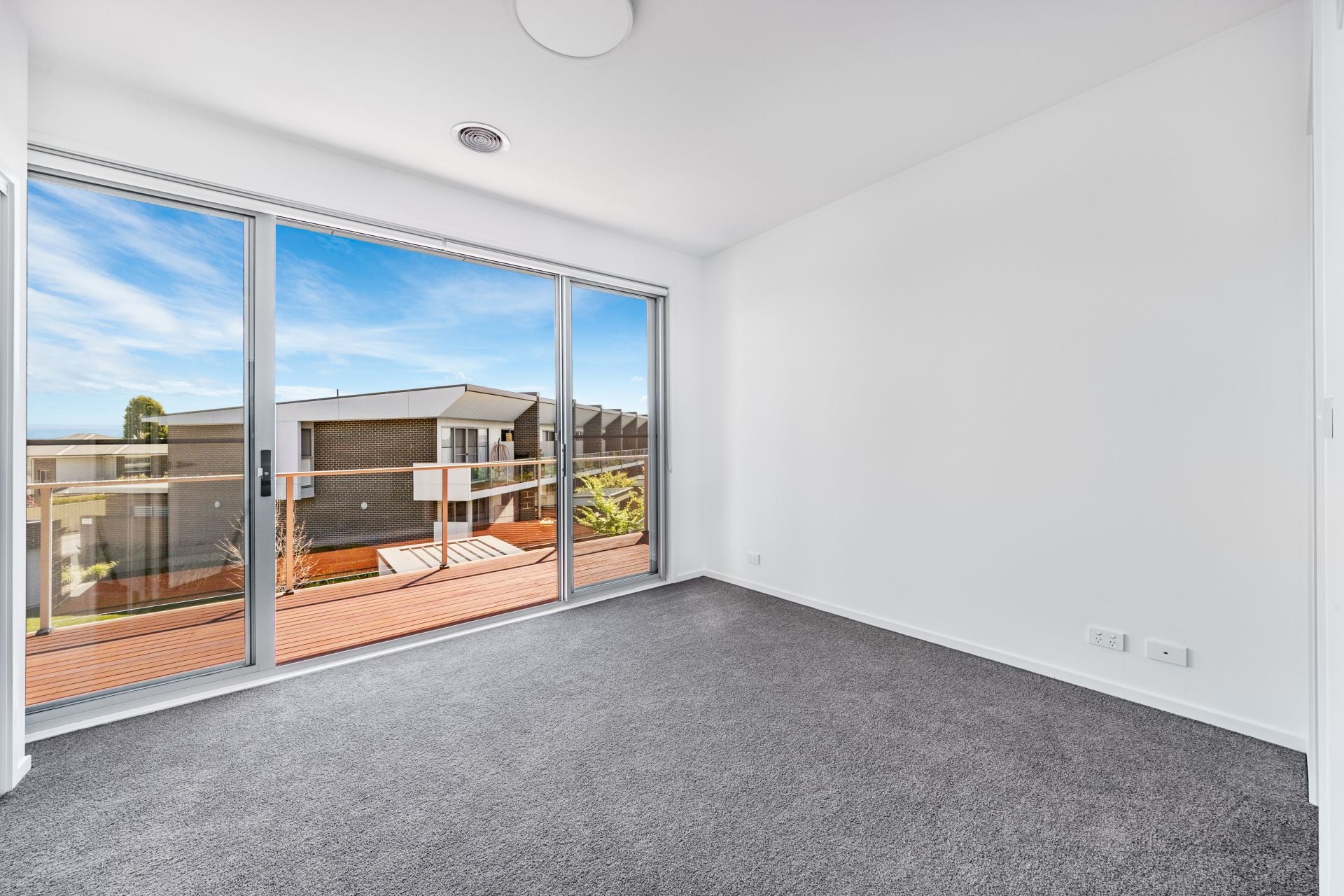 93/47 Mowatt Street, Queanbeyan, Queanbeyan - Thumbnail 5