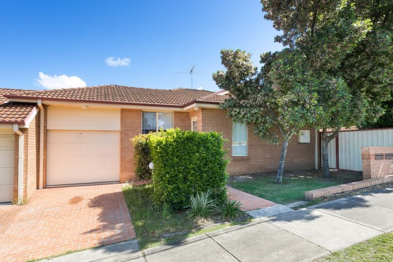 1/570 Rocky Point Road SANS SOUCI 2219