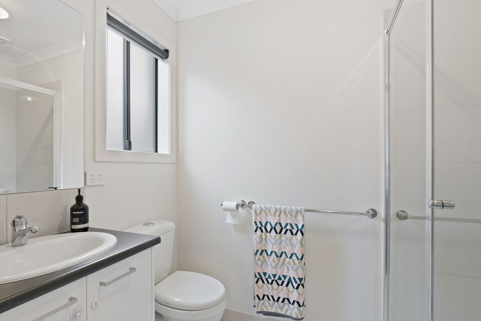 2 Rothschild Close Epsom VIC, Epsom - Thumbnail 7