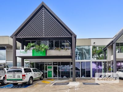 OFFICE/SHOWROOM IN THE HEART OF MILTON