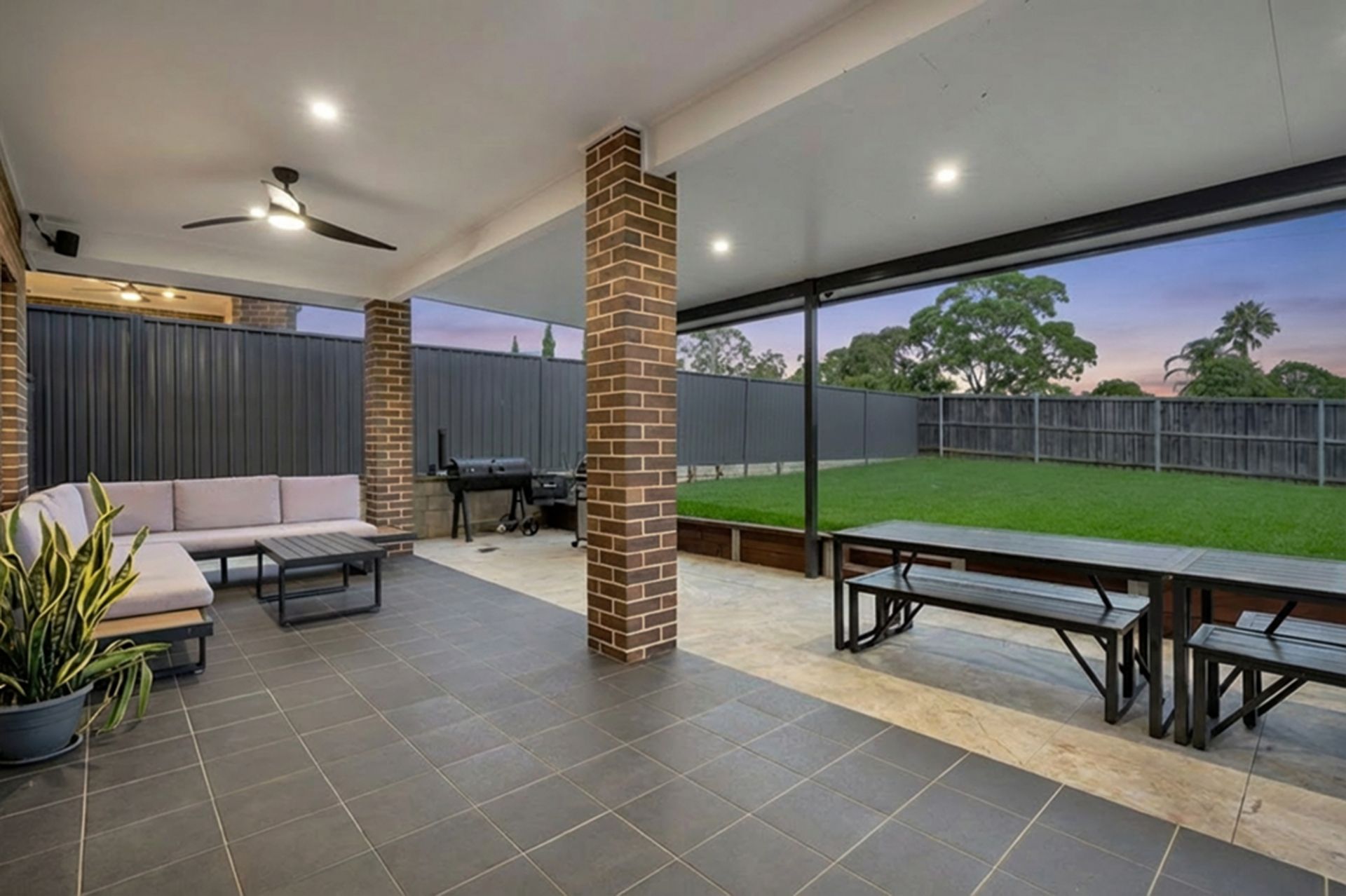 26 Brunton Place, St Helens Park, St Helens Park - Thumbnail 4