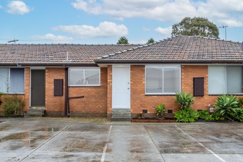 2/22 Currajong Street, Thomastown