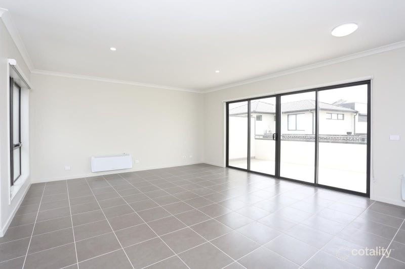6B Tripani Avenue, Lalor