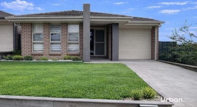 Glenmore Park 39 Forestwood Drive