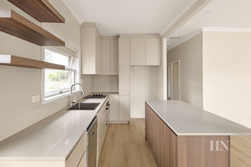 1 Pamela Place, Concord