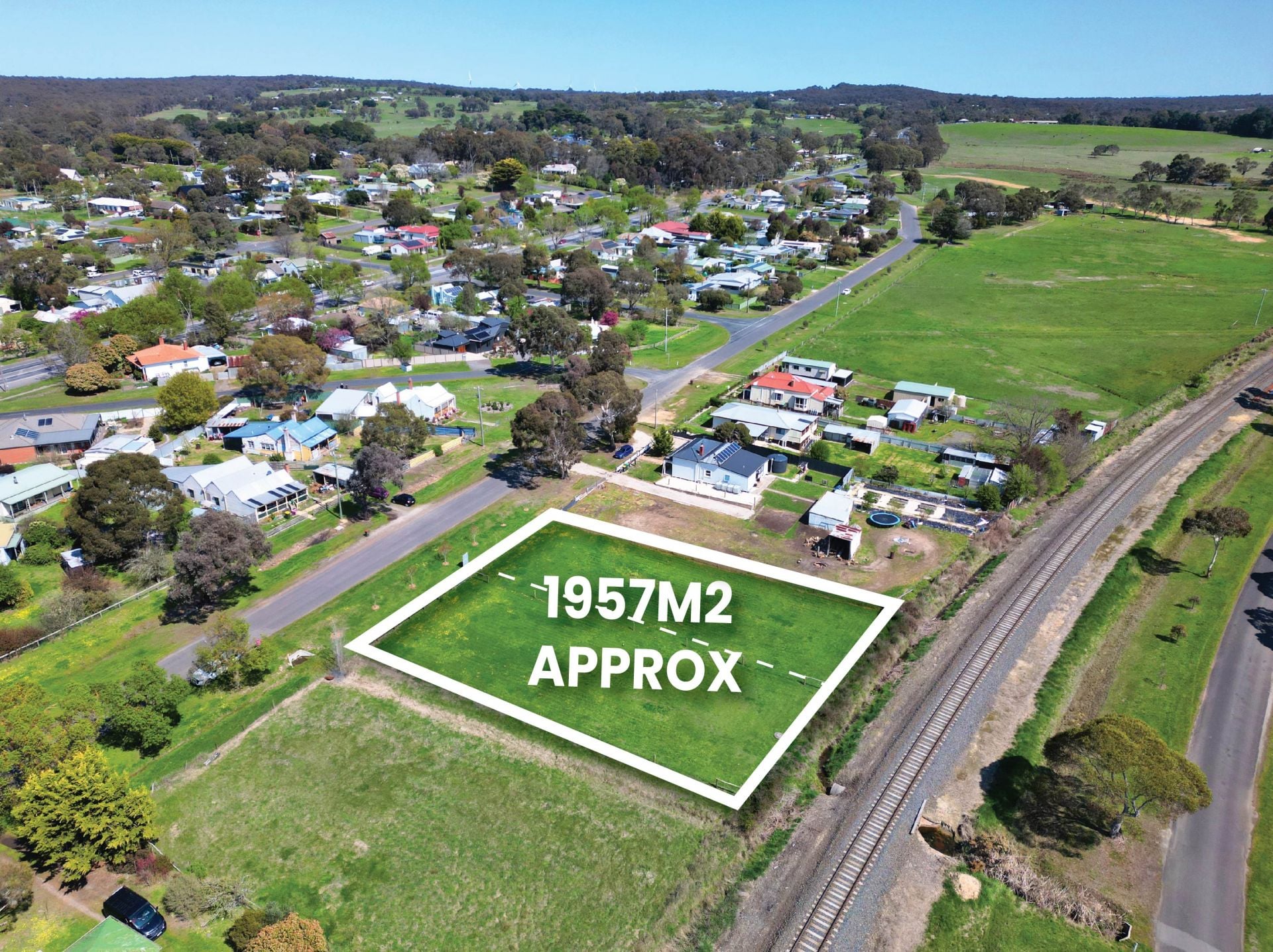 8-10 Burke Street, Beaufort, Beaufort - Thumbnail 2