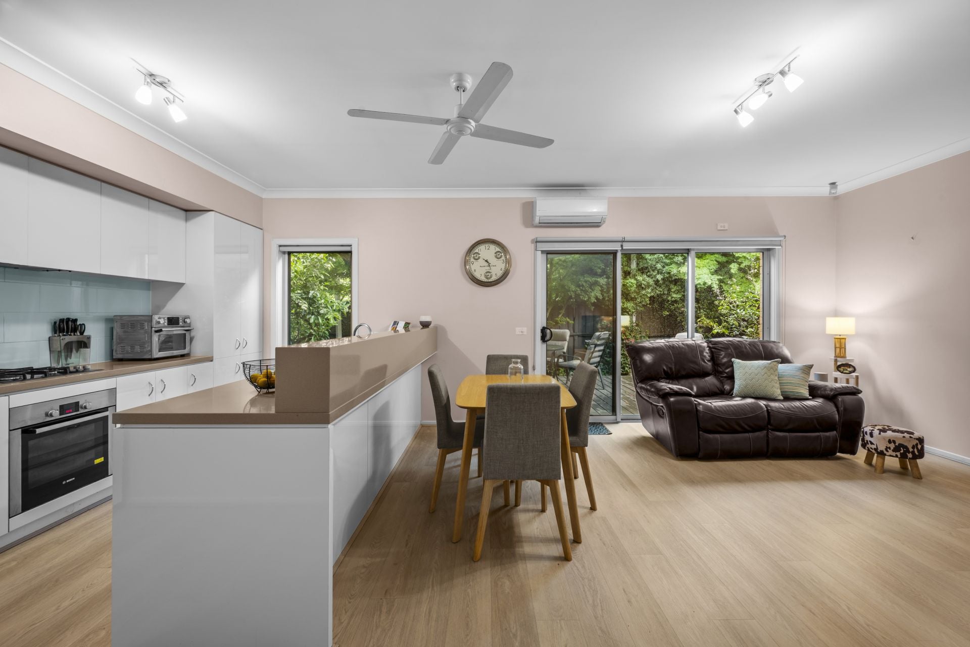 Brilliant Family Comfort In The Best Lifestyle Location
