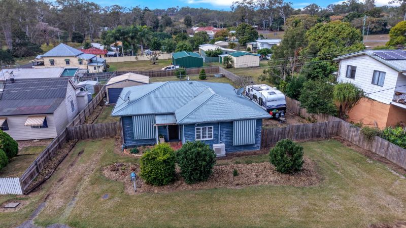 12 Walker Street, Gin Gin, Gin Gin - Image 1