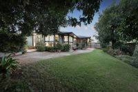 1 Berwick Court, Sunshine West VIC