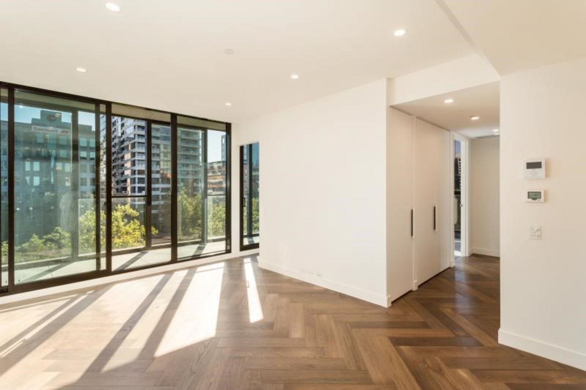 404/555 St Kilda Road, Melbourne, Melbourne - Thumbnail 4