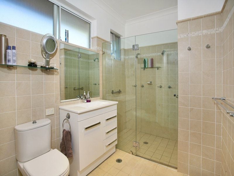 190 Gannons Road, CARINGBAH SOUTH, Caringbah South - Thumbnail 4