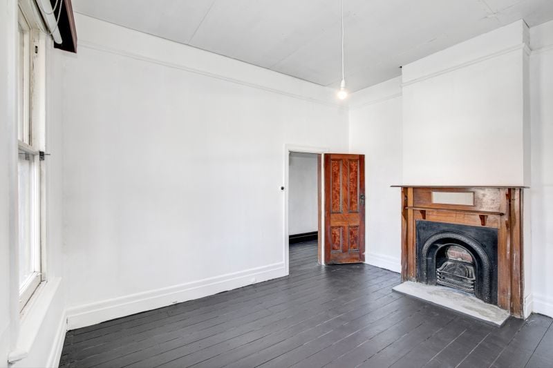 68 Beaconsfield Parade, Northcote