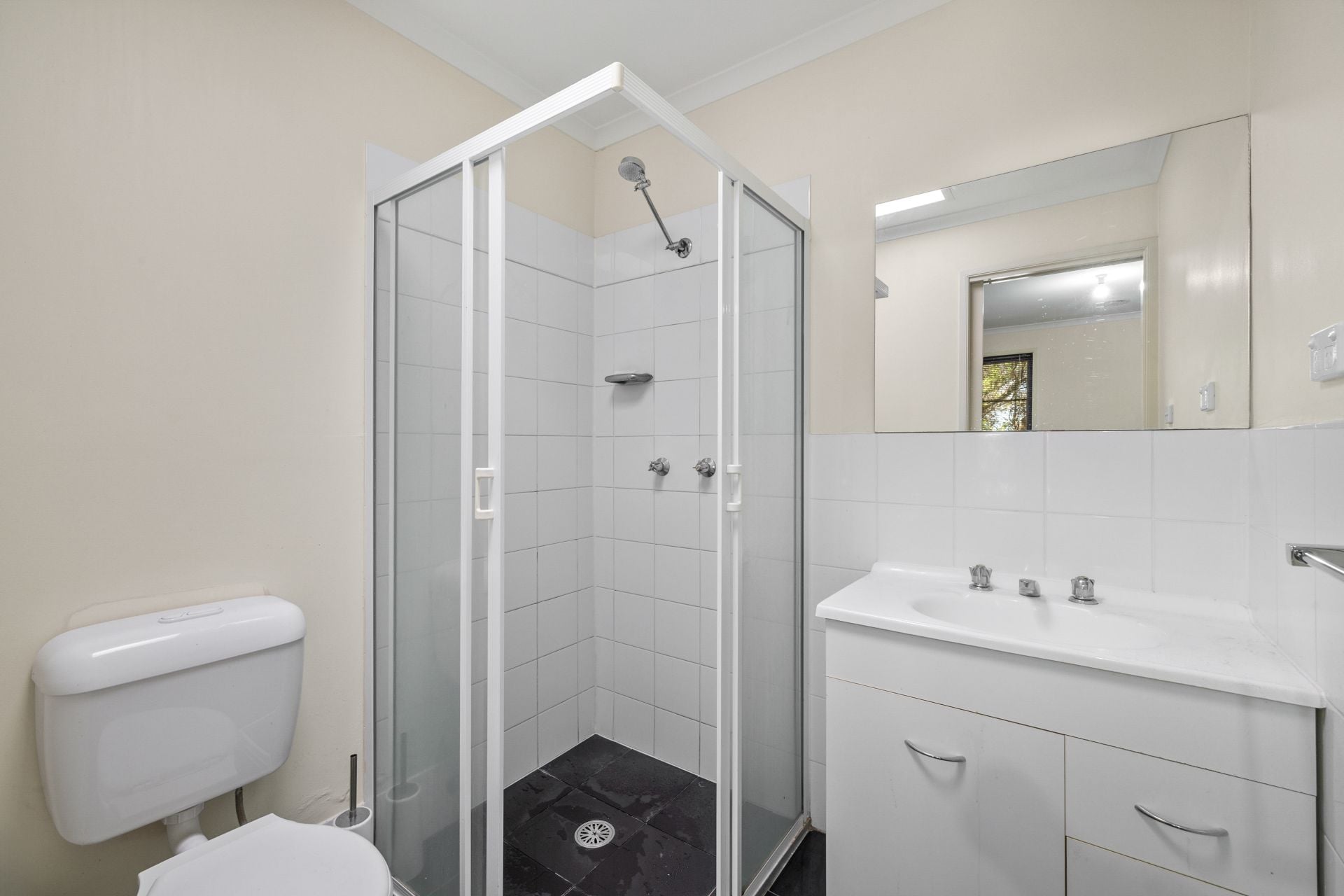 2/136 Halloran Drive, Jerrabomberra, Jerrabomberra - Thumbnail 6