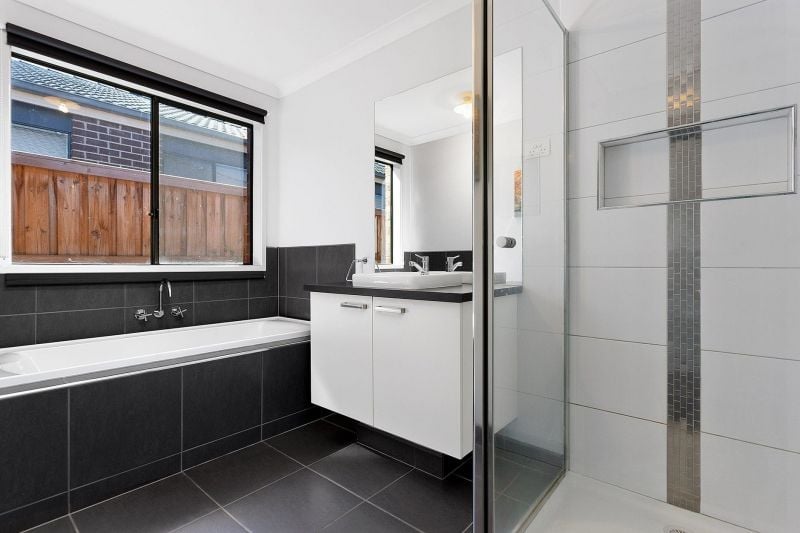 28 Balerno Way, Mernda