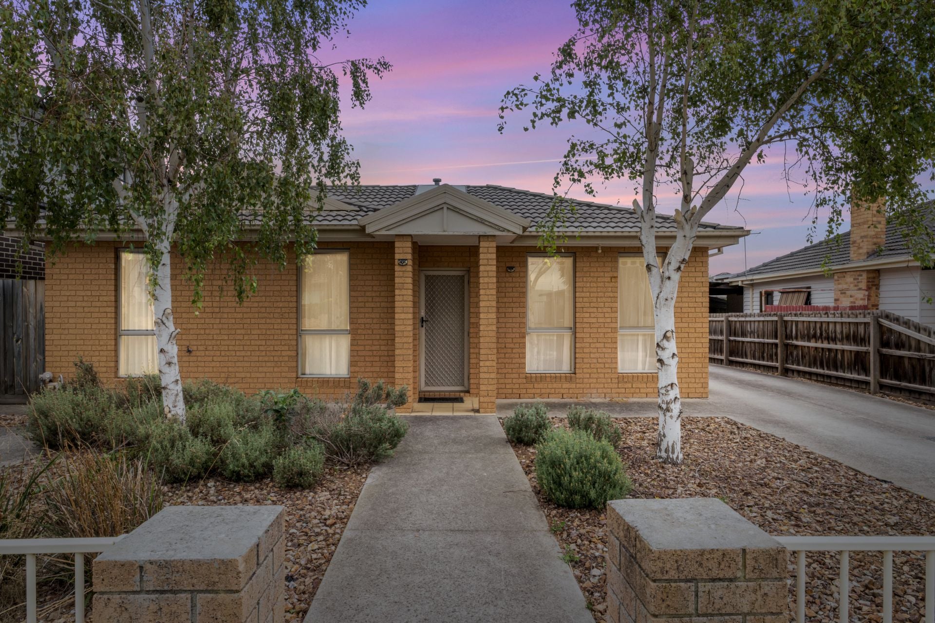 Comfortable Living in a Well-Connected Location