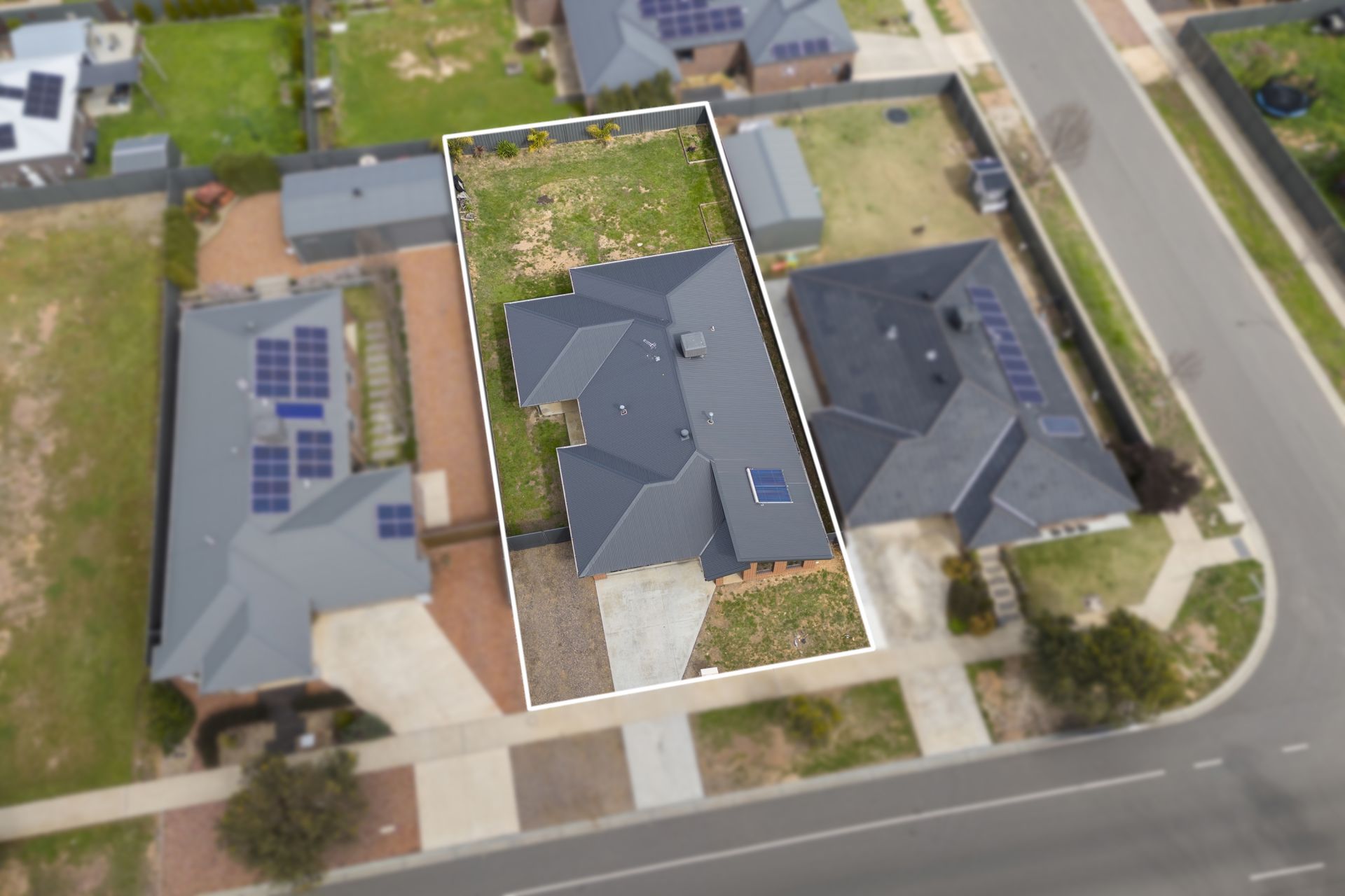8 Lancaster Drive, Jackass Flat, Jackass Flat, Jackass Flat - Thumbnail 3