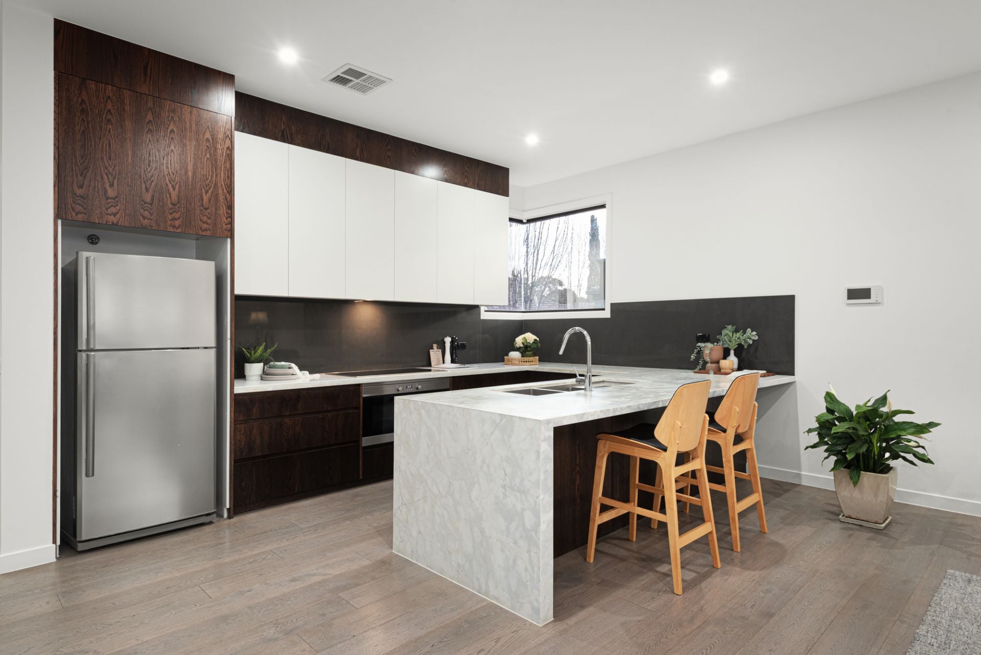 1/11 Iramoo Street, Balwyn, Balwyn - Thumbnail 3